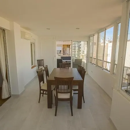 Skyline Penthouse *